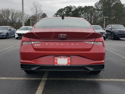 2022 Hyundai Elantra SEL