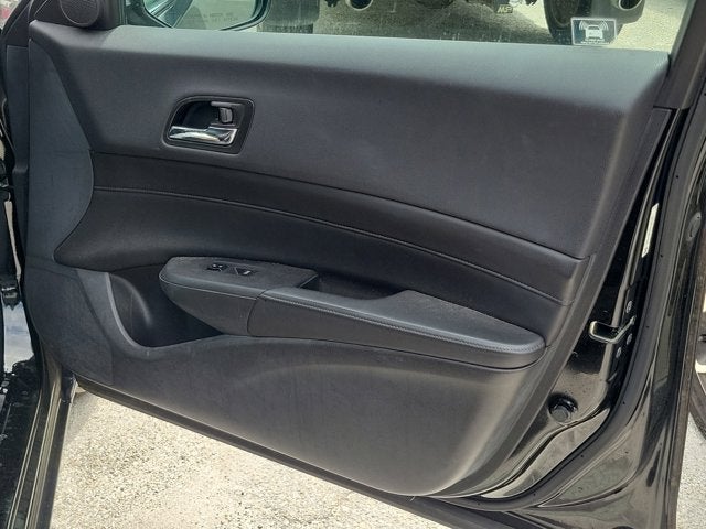 2013 Acura ILX Hybrid Tech Pkg
