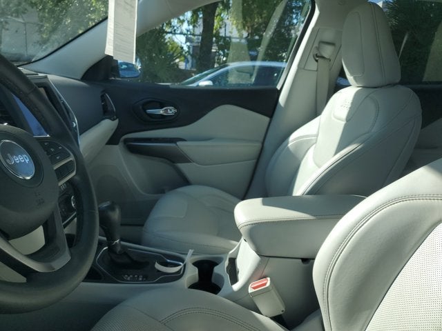 2022 Jeep Cherokee Latitude Lux