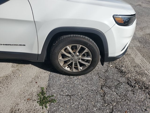 2022 Jeep Cherokee Latitude Lux