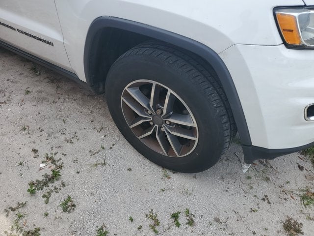 2019 Jeep Grand Cherokee Laredo E