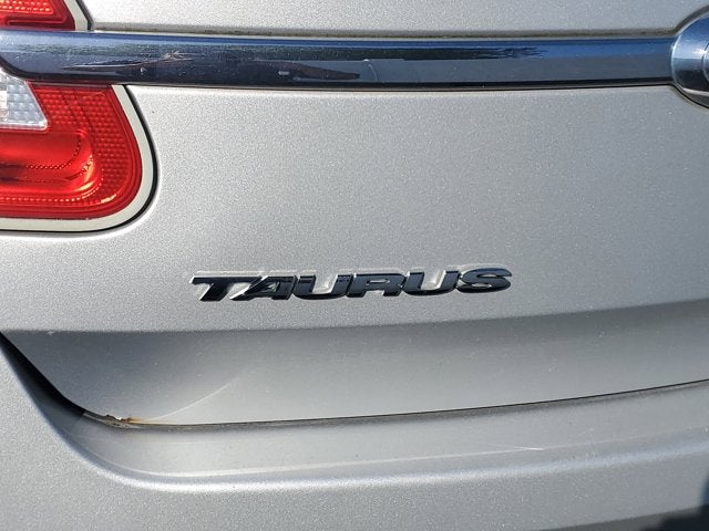 2011 Ford Taurus Limited