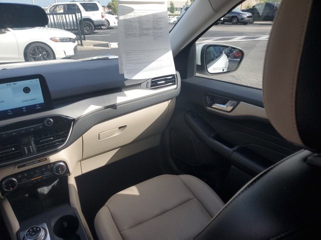 2022 Ford Escape SEL