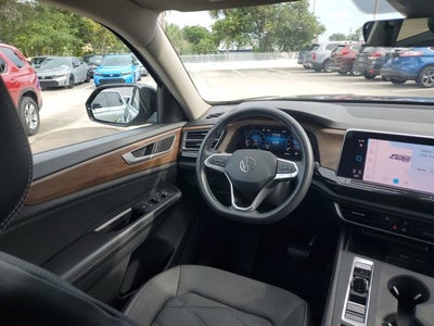 2024 Volkswagen Atlas 2.0T SE