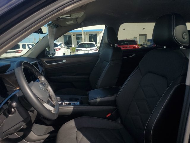 2024 Volkswagen Atlas 2.0T SE