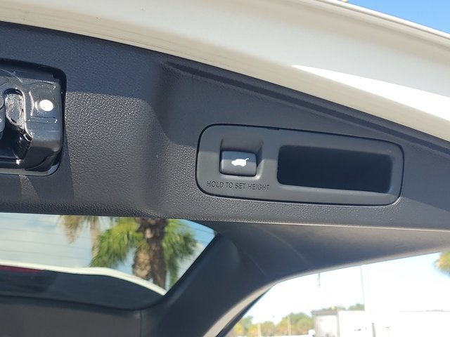 2021 Honda CR-V Touring - Photo 11