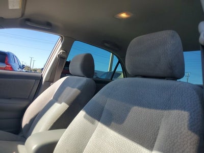 2004 Toyota Corolla LE