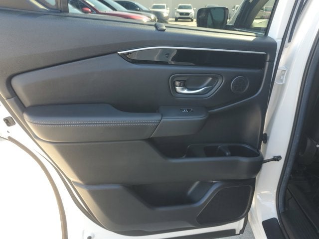 2025 Honda Pilot Touring - Photo 14