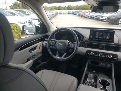 2024 Honda Pilot Touring