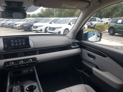 2024 Honda Pilot Touring