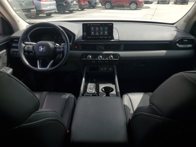 2025 Honda Pilot Touring - Photo 16