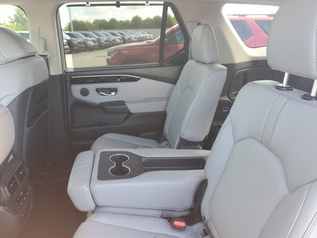2024 Honda Pilot Touring