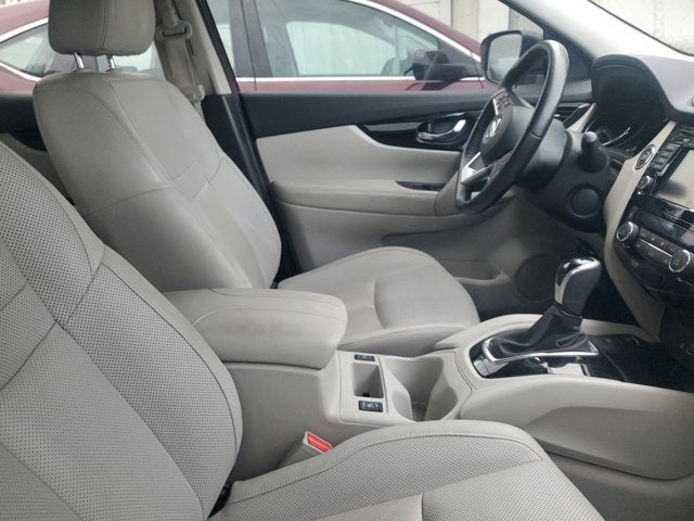 2021 Nissan Rogue Sport SL