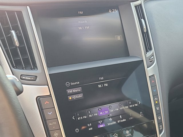 2023 INFINITI Q50 LUXE