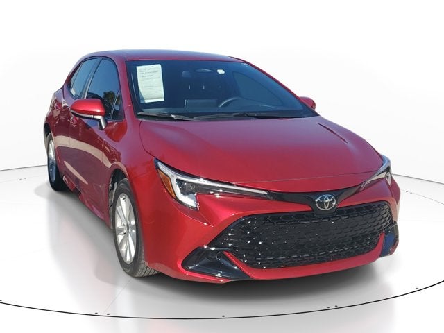 2025 Toyota Corolla Hatchback SE