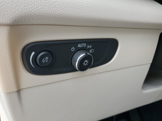 2021 Buick Envision Essence - Photo 25