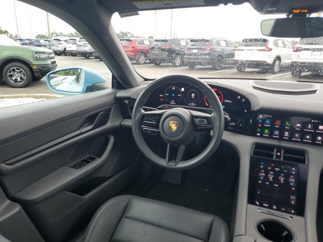 2022 Porsche Taycan Base