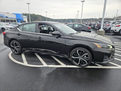 2025 Nissan Altima 2.5 SR