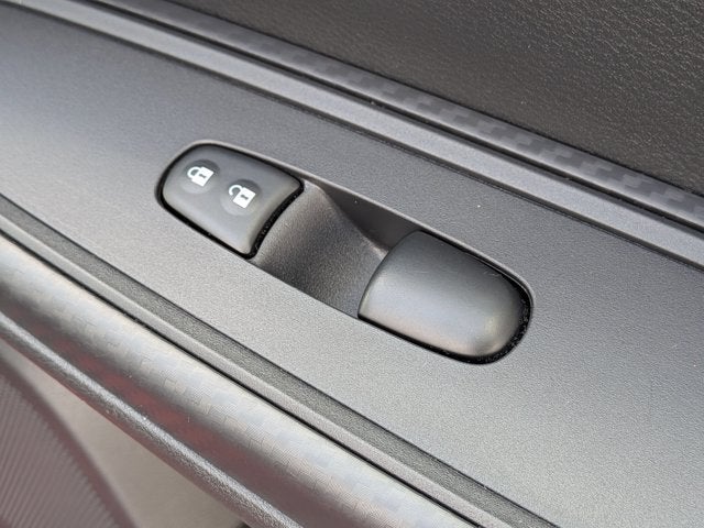 2024 Nissan Versa 1.6 SV