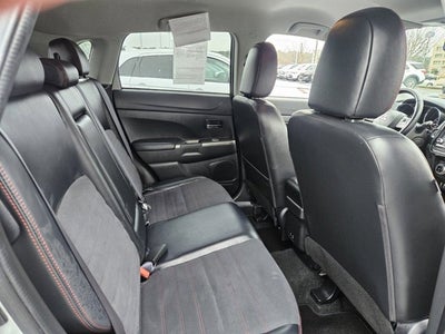 2025 Mitsubishi Outlander Sport 2.0 SE