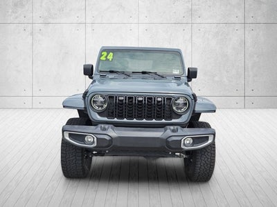 2024 Jeep Gladiator Nighthawk