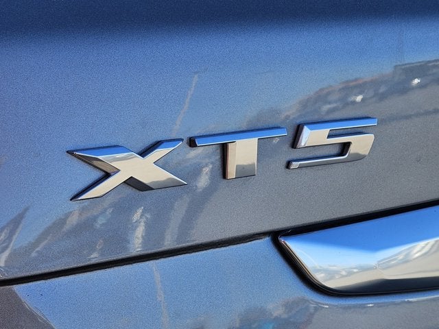 2025 Cadillac XT5 FWD Premium Luxury