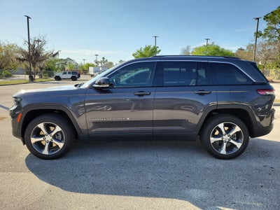 2022 Jeep Grand Cherokee 4xe 4x4