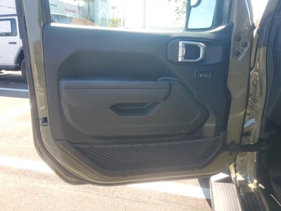 2025 Jeep Gladiator Sport