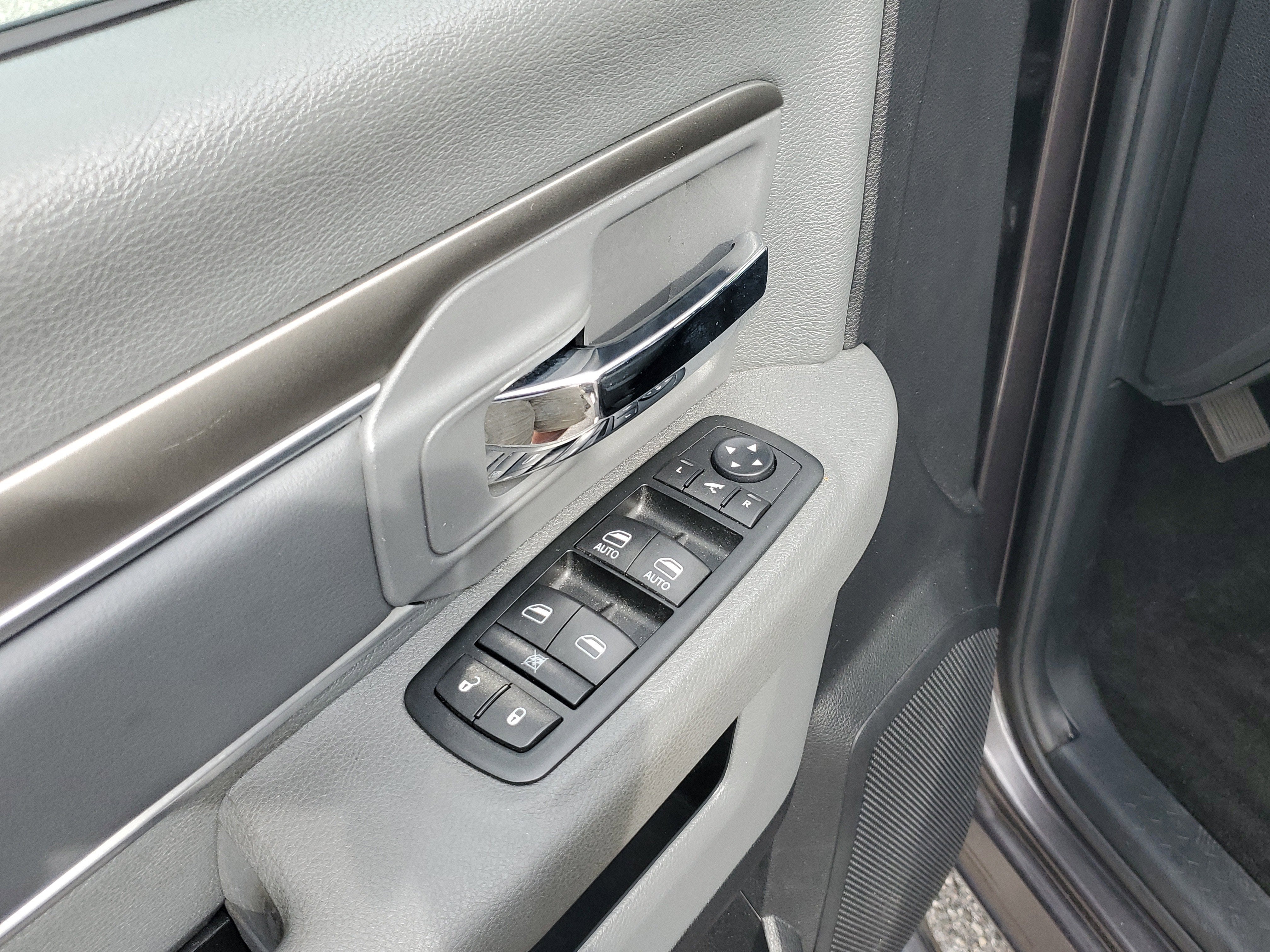 2015 RAM 1500 Outdoorsman