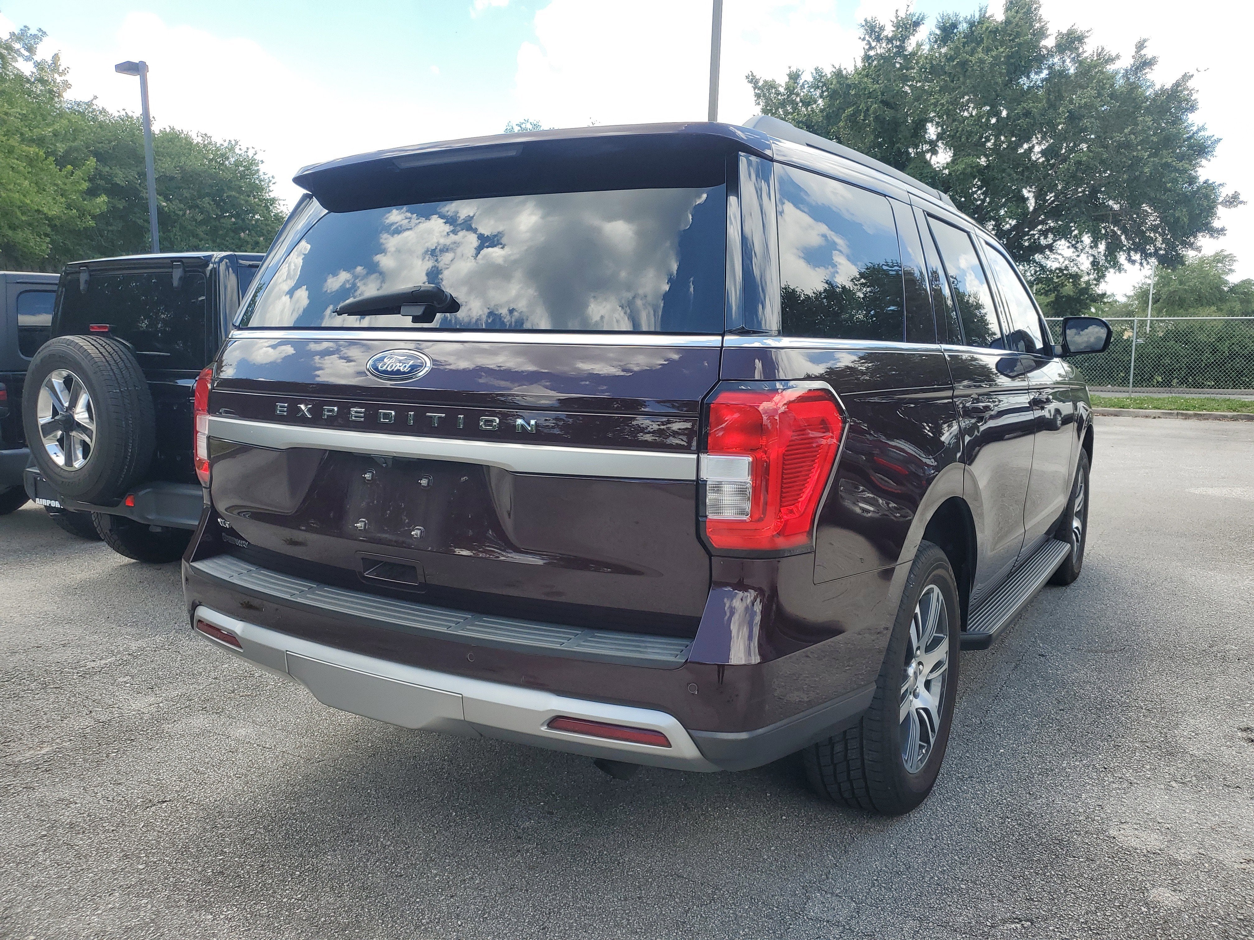 2024 Ford Expedition XLT