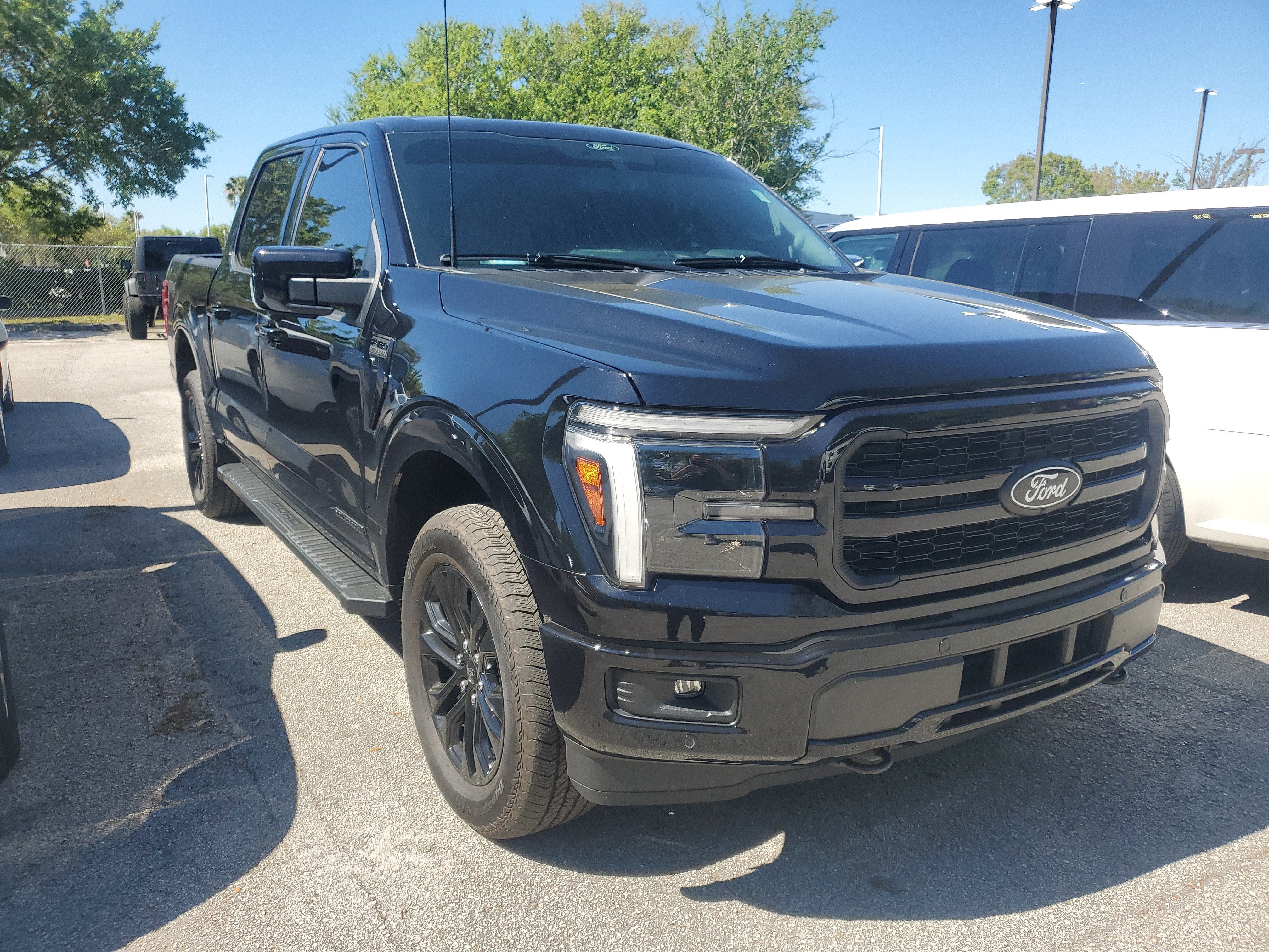 2025 Ford F-150 LARIAT