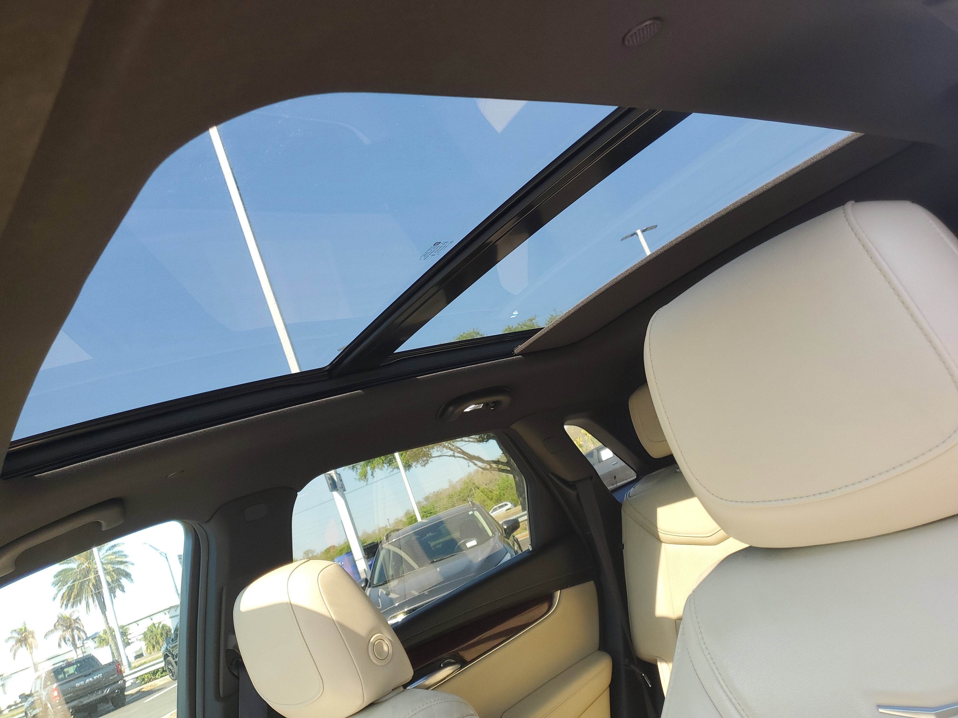 2019 Cadillac XT5 Premium Luxury FWD