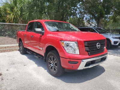 2024 Nissan Titan SV