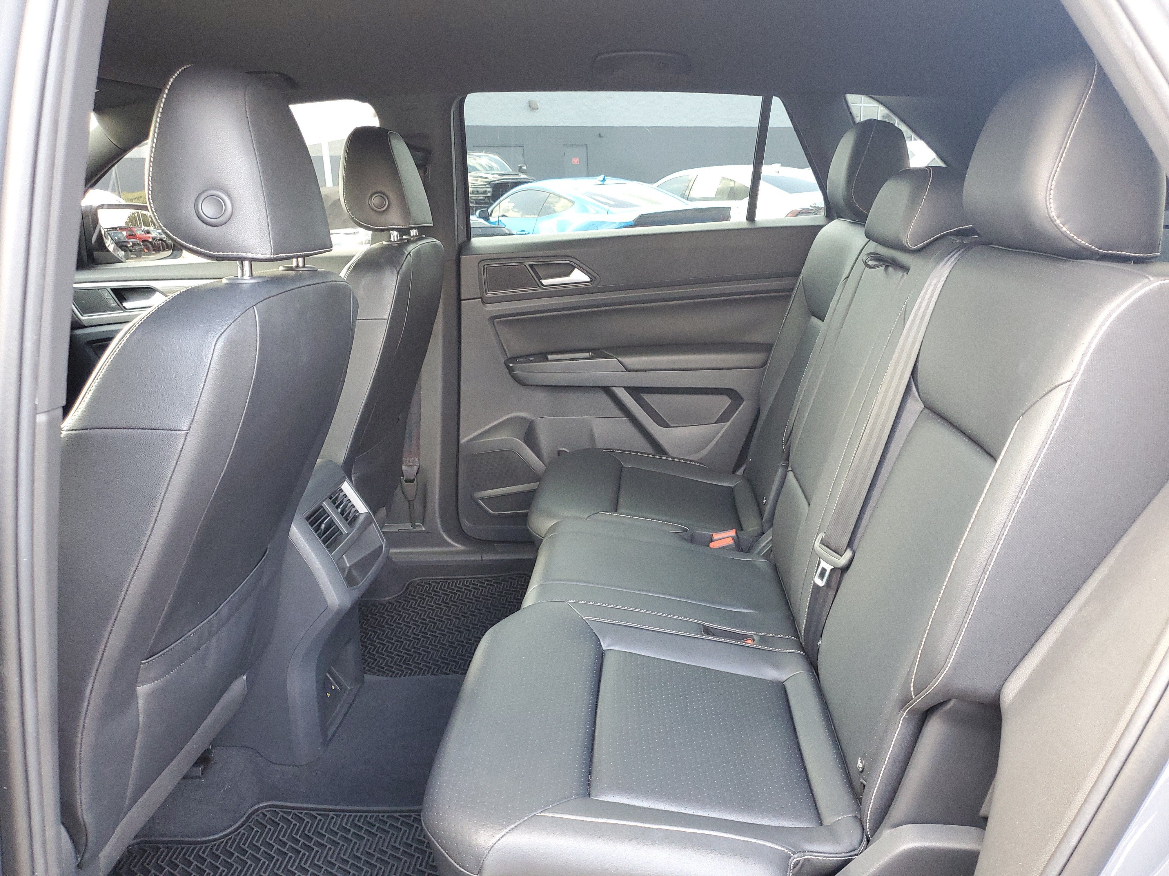 2020 Volkswagen Atlas Cross Sport 2.0T SE w/Technology