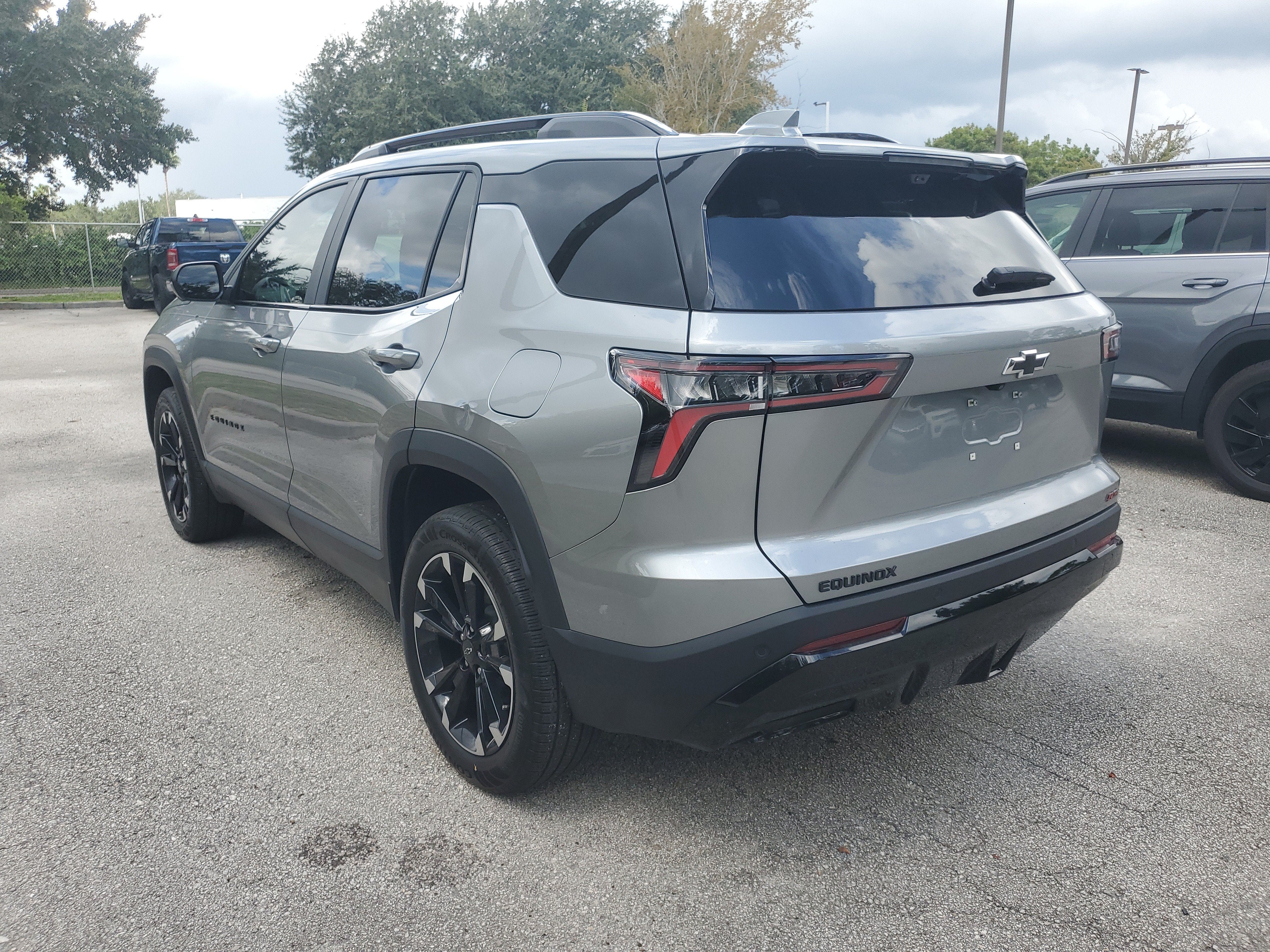 2025 Chevrolet Equinox FWD RS
