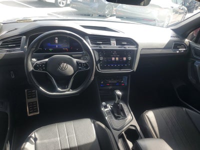 2022 Volkswagen Tiguan SE R-Line Black