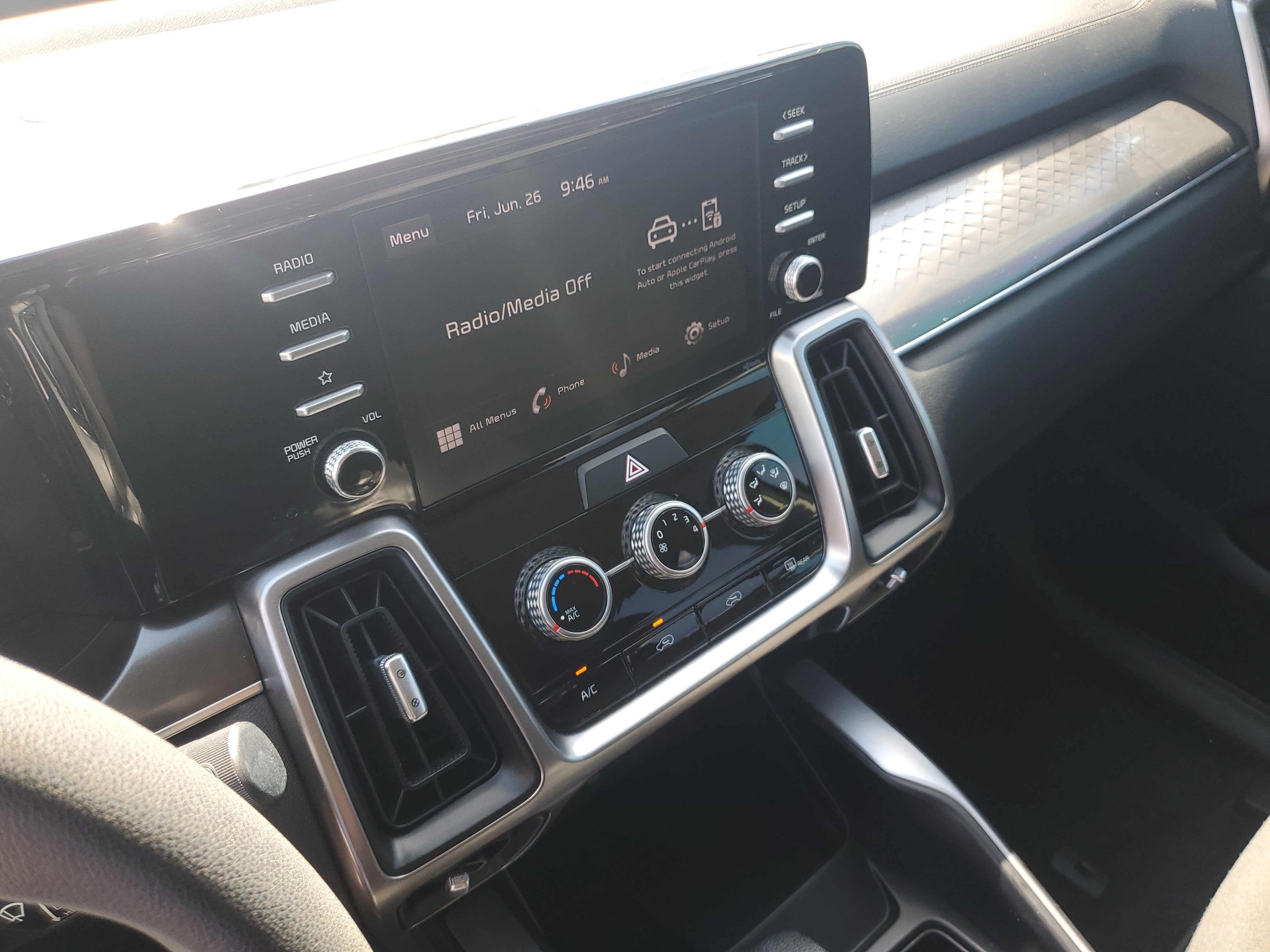 2023 Kia Sorento LX