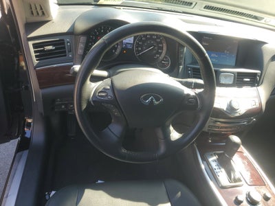 2015 INFINITI Q70 3.7