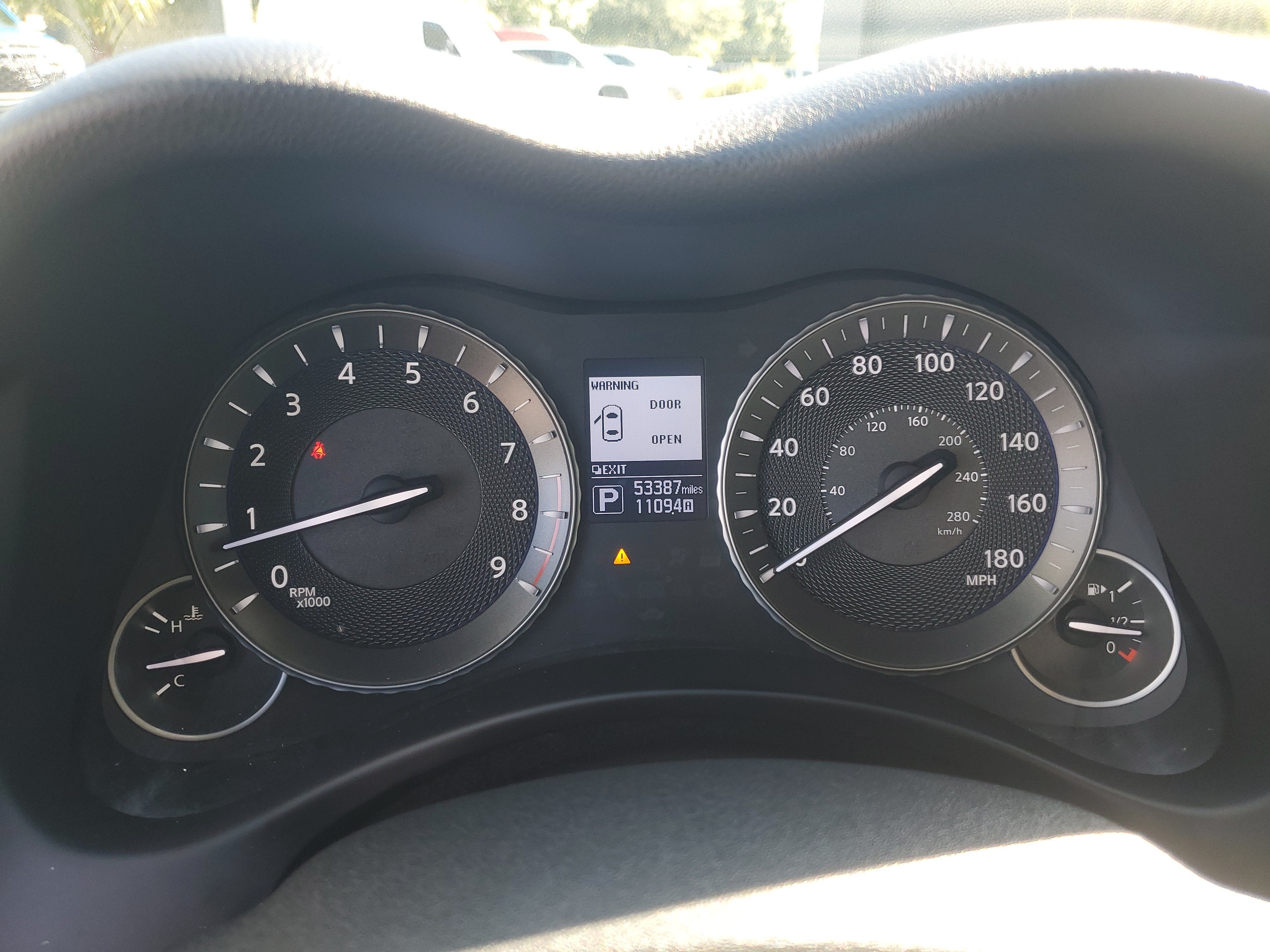 2015 INFINITI Q70 3.7