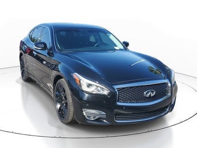 2015 INFINITI Q70 3.7