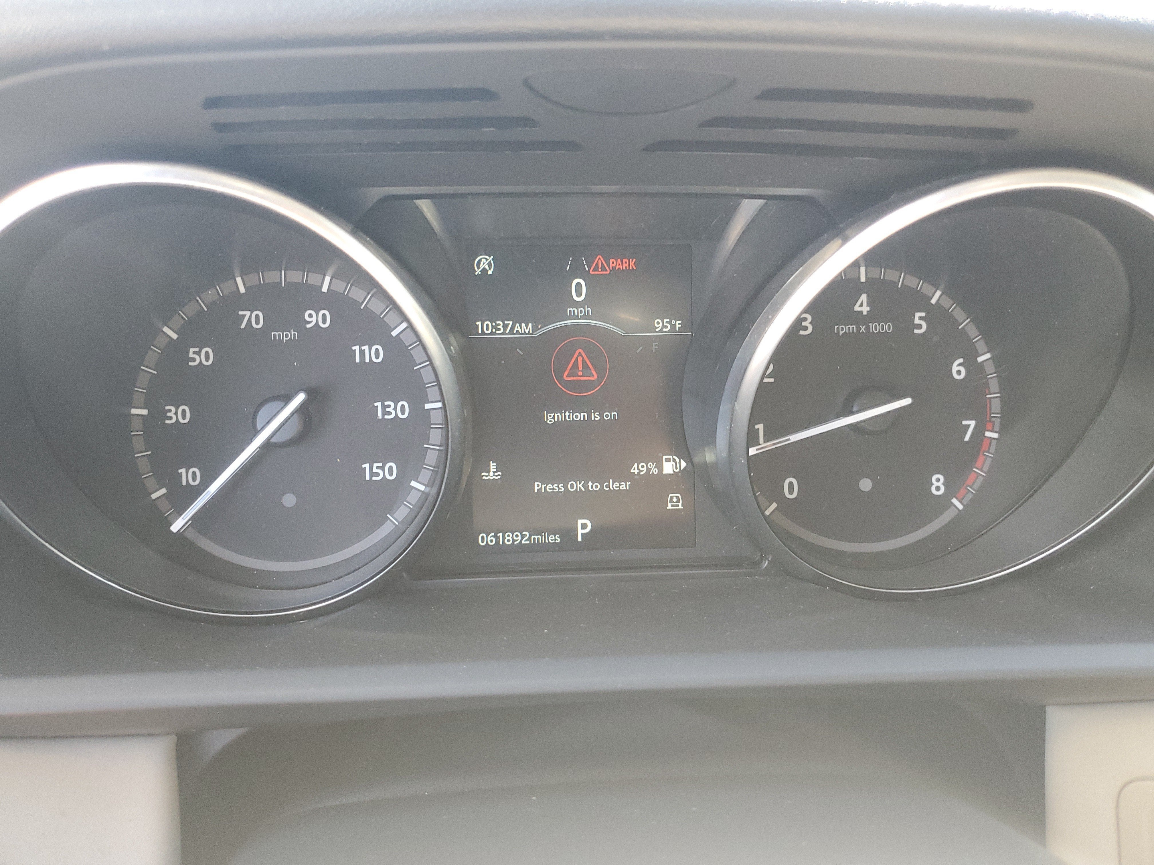 2020 Land Rover Discovery SE