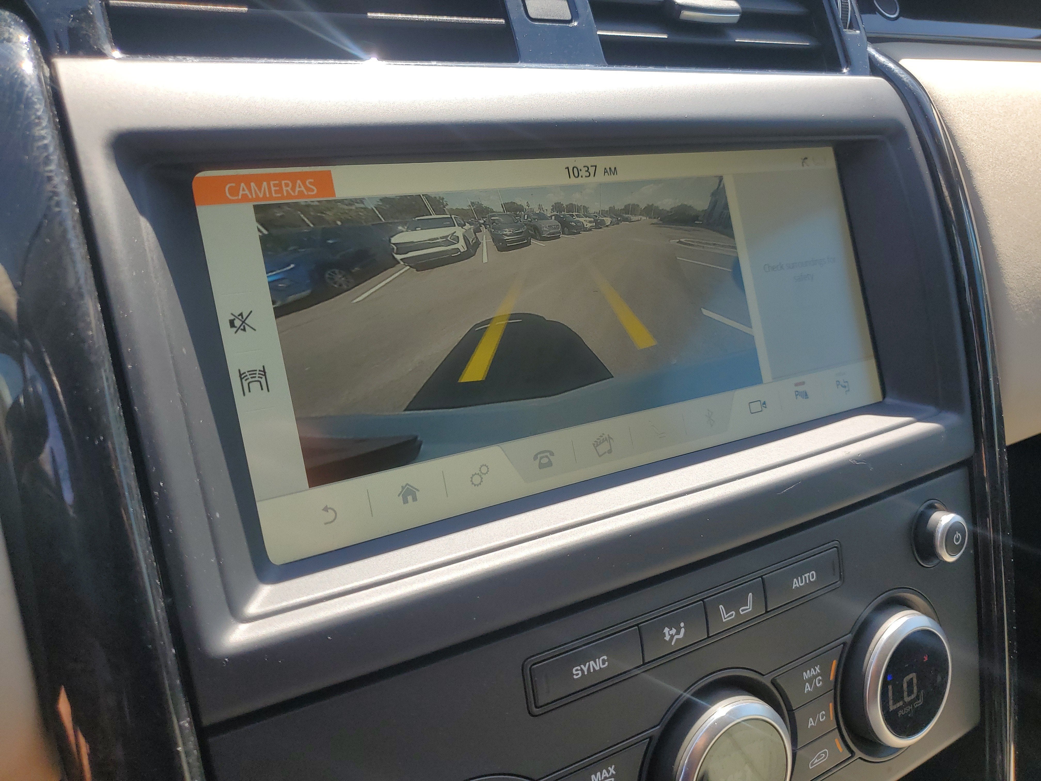 2020 Land Rover Discovery SE