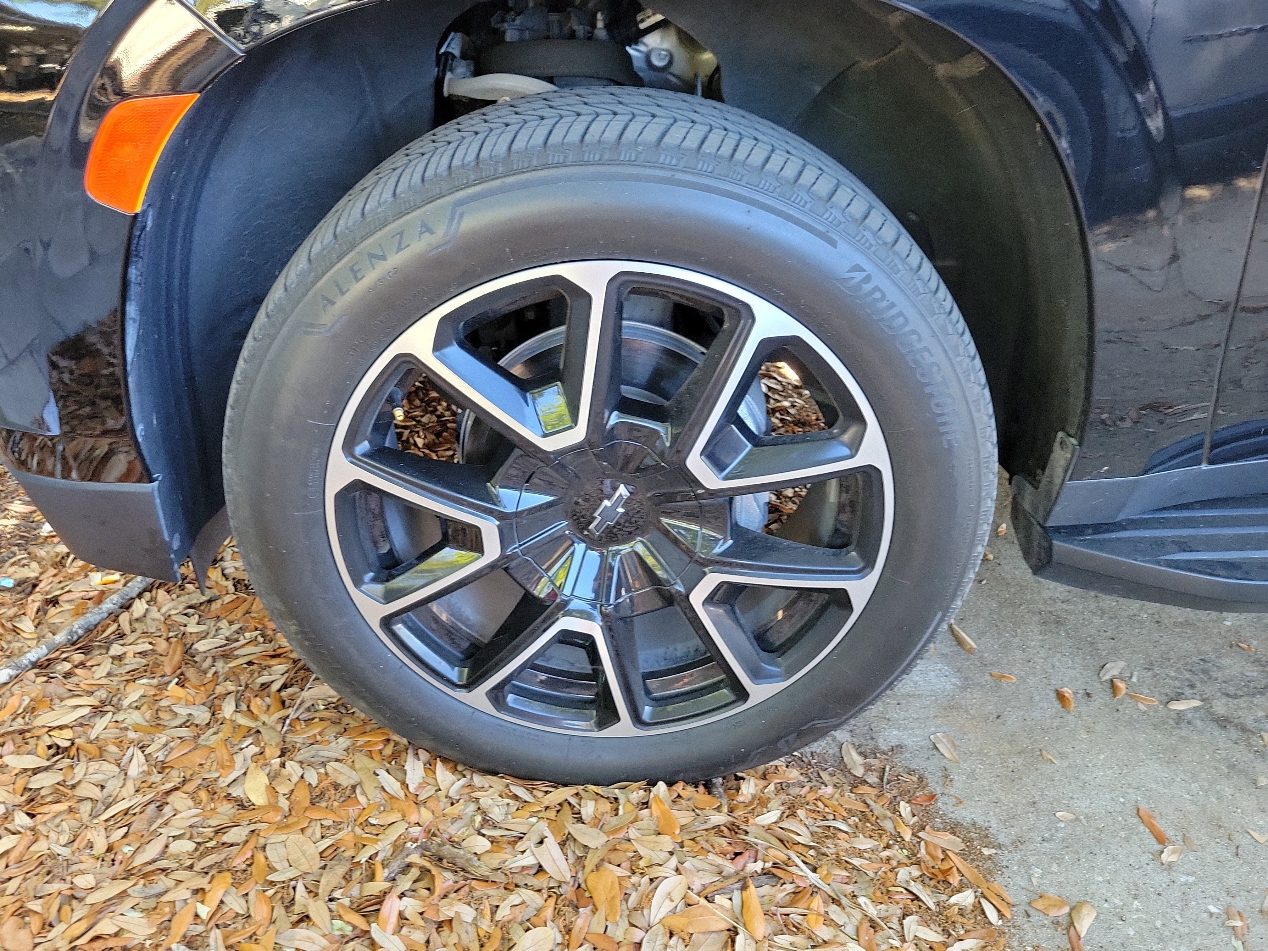 2024 Chevrolet Suburban RST