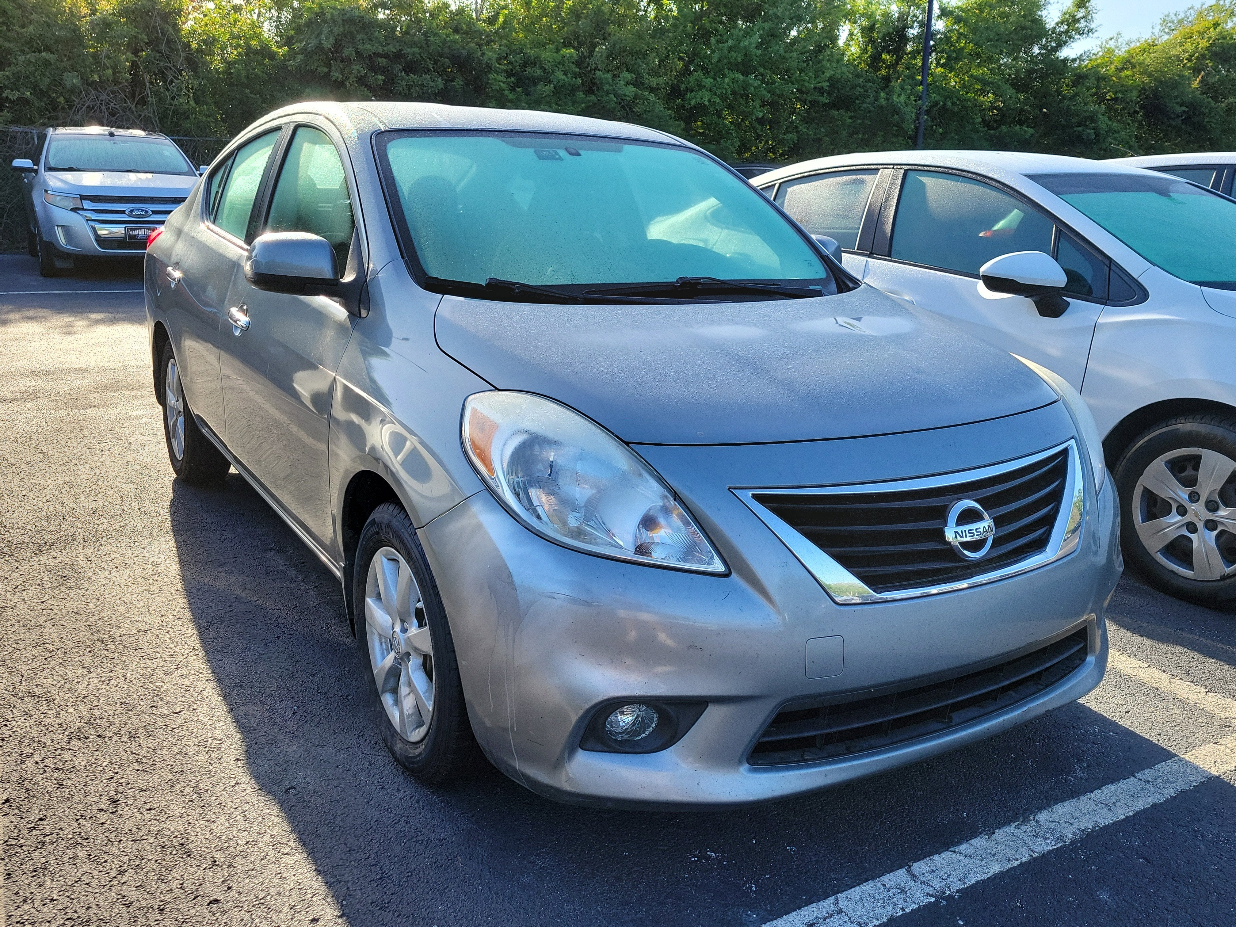 2012 Nissan Versa SL