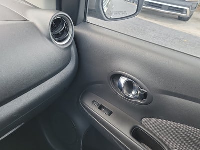 2016 Nissan Versa SL