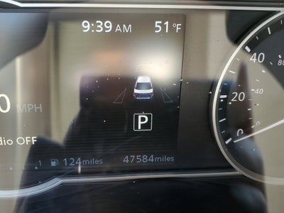 2023 Nissan Versa SR