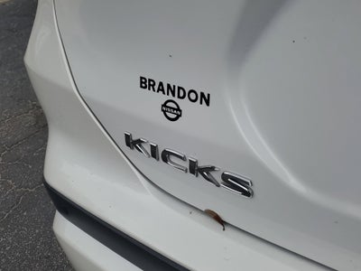 2024 Nissan Kicks SR