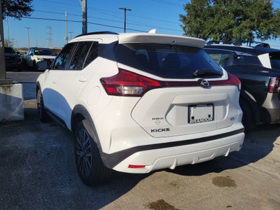 2024 Nissan Kicks SR