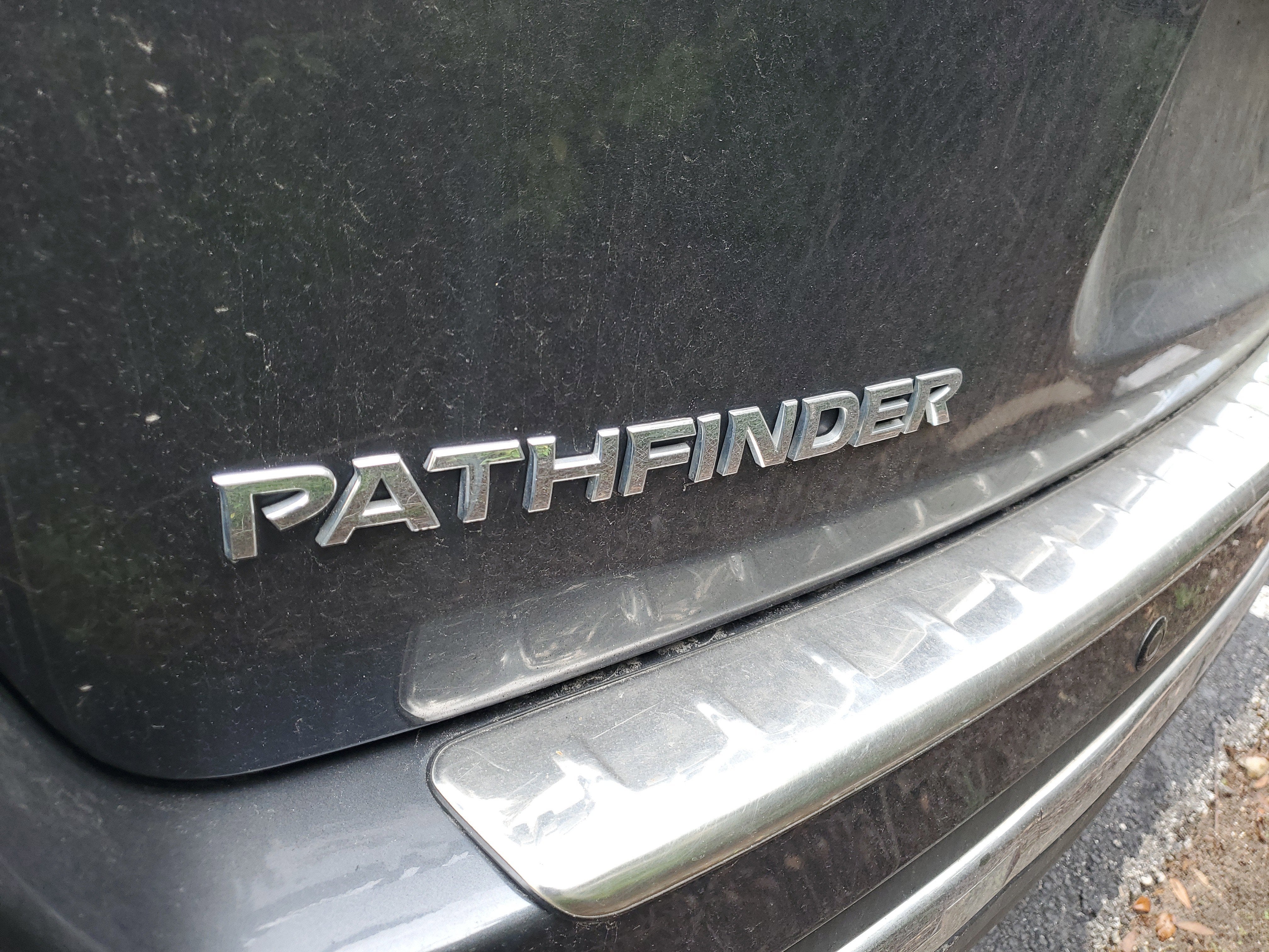 2014 Nissan Pathfinder SL