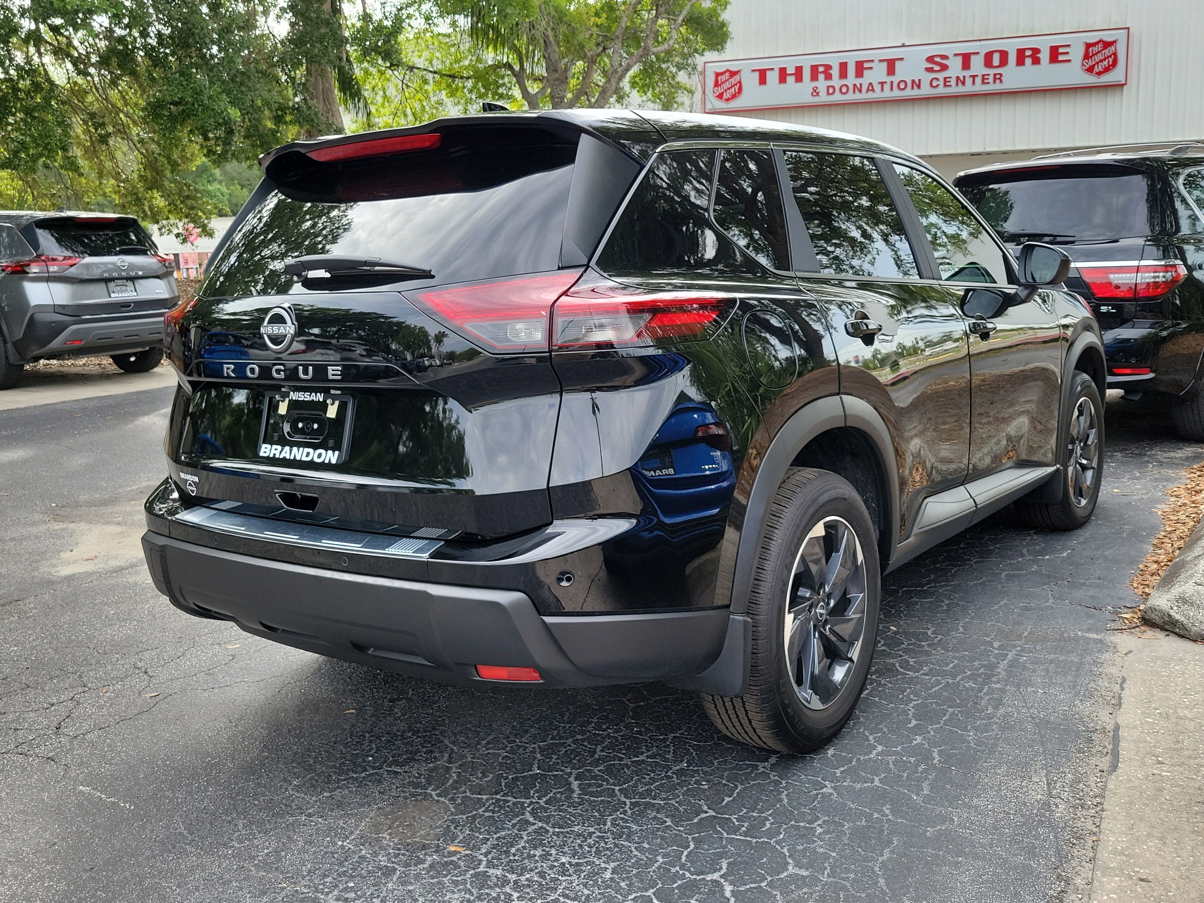 2026 Nissan Rogue SV
